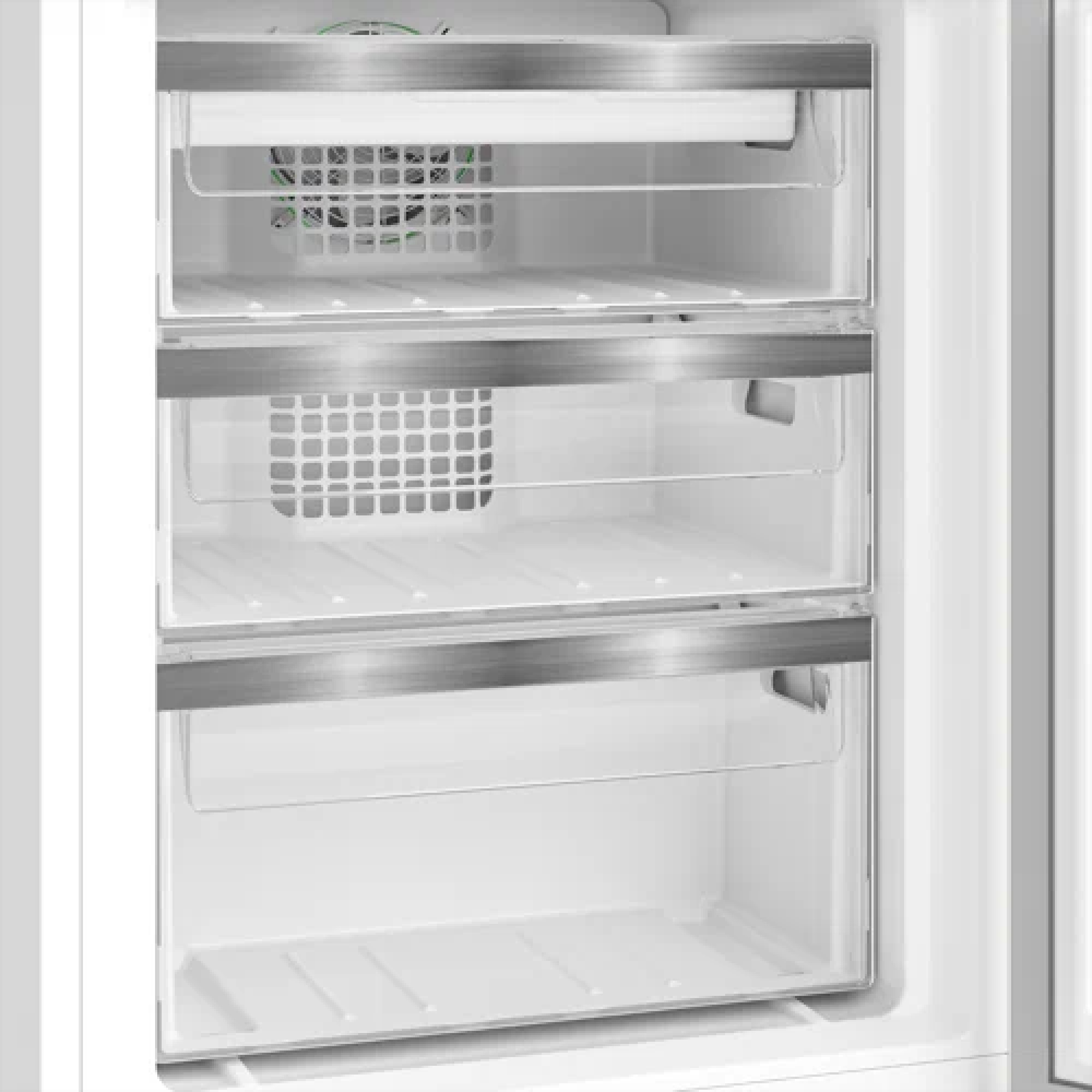 Встраиваемый холодильник Hotpoint HBT 20