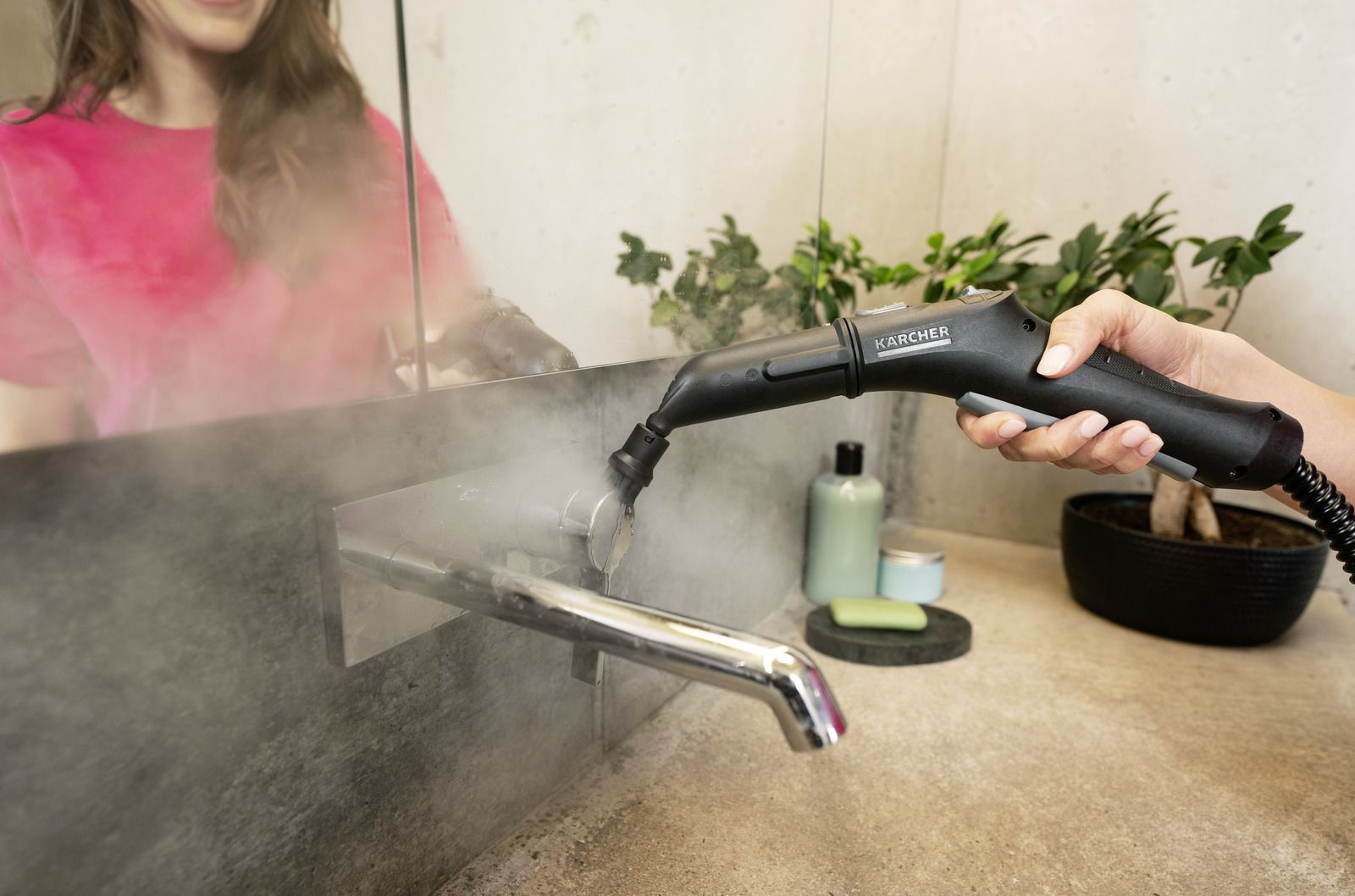 Пароочиститель напольный Karcher EasyFix SC 4 Deluxe 2200Вт белый — фото 4